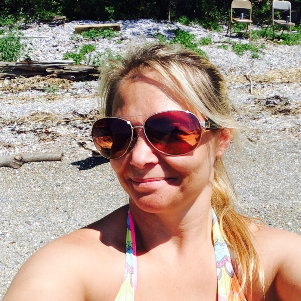 Meet your Posher, Melissa